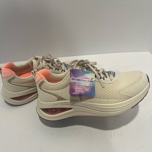 Skechers Women's Beige & Coral Skech-Air Walking Sneakers ‘Machine Washable’ NWT